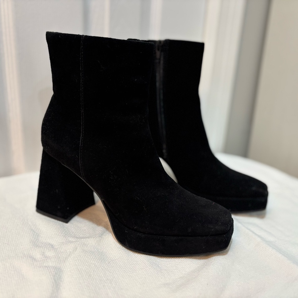 Black Velvet Ankle Boots, Size 6.5, Block Heel, Leather Upper, Zip Closure